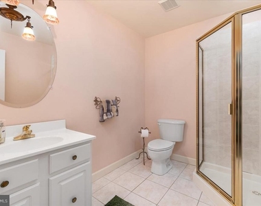 5206 Ridgefield Road - Photo Thumbnail 35