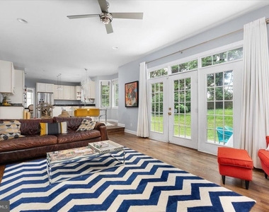 5206 Ridgefield Road - Photo Thumbnail 17