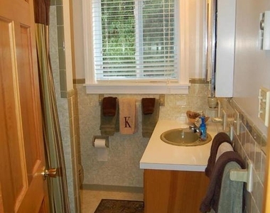 6916 Blacks Mill Road - Photo Thumbnail 14