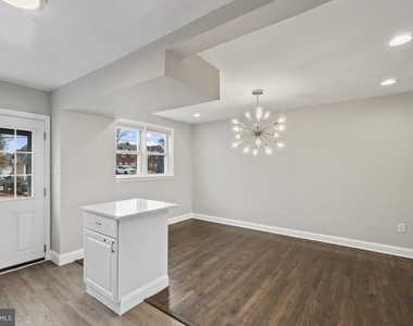 4923 Saint Gemma Road - Photo Thumbnail 9