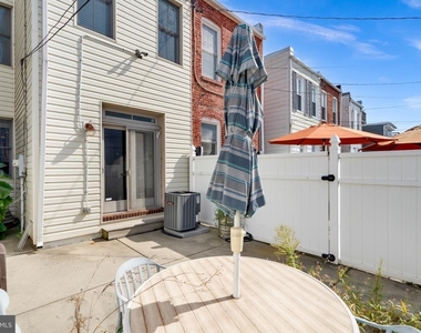 610 Grundy Street - Photo Thumbnail 8