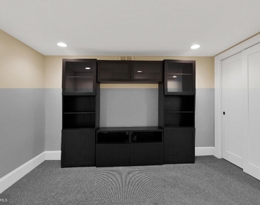 610 Grundy Street - Photo Thumbnail 20