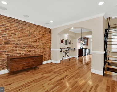 610 Grundy Street - Photo Thumbnail 6