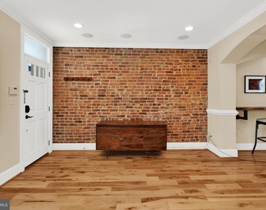 610 Grundy Street - Photo Thumbnail 7