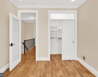 610 Grundy Street - Photo Thumbnail 12