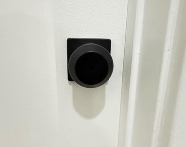 3435 Dupont Avenue - Photo Thumbnail 40