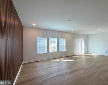 26739 Northstar Drive - Photo Thumbnail 49