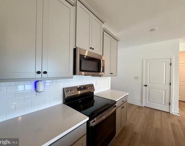 26739 Northstar Drive - Photo Thumbnail 46