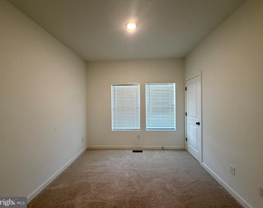 26739 Northstar Drive - Photo Thumbnail 40