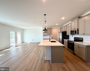26739 Northstar Drive - Photo Thumbnail 21