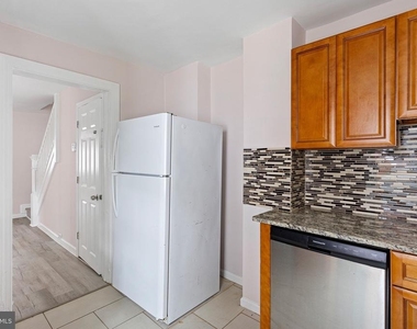 29 Denham Avenue - Photo Thumbnail 2