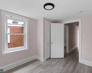 29 Denham Avenue - Photo Thumbnail 11
