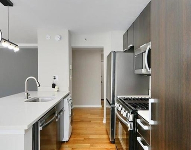 1101 3rd Street Sw - Photo Thumbnail 10