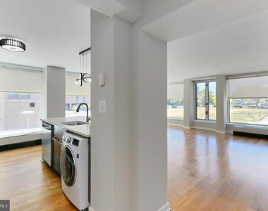 1101 3rd Street Sw - Photo Thumbnail 7