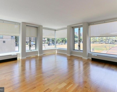 1101 3rd Street Sw - Photo Thumbnail 2