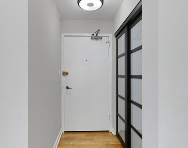 1101 3rd Street Sw - Photo Thumbnail 18
