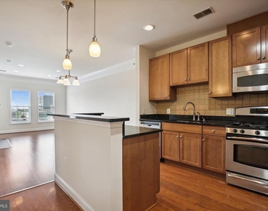 1451 Belmont Street Nw - Photo Thumbnail 7