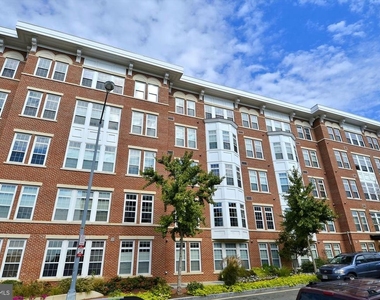 1451 Belmont Street Nw - Photo Thumbnail 29