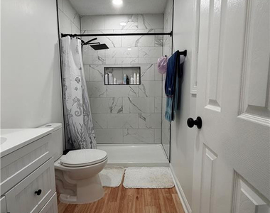 265 Bayfield Loop - Photo Thumbnail 9
