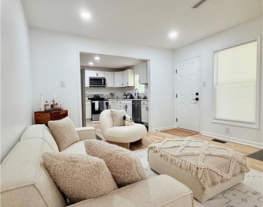 265 Bayfield Loop - Photo Thumbnail 1