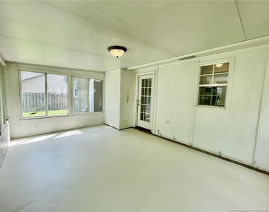 9616 Gooden Drive - Photo Thumbnail 12