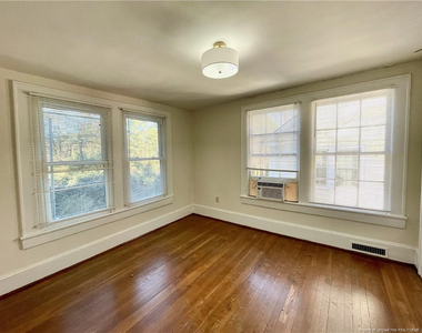 117 Woodside Avenue - Photo Thumbnail 3