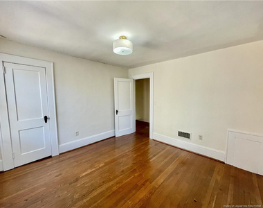 117 Woodside Avenue - Photo Thumbnail 4