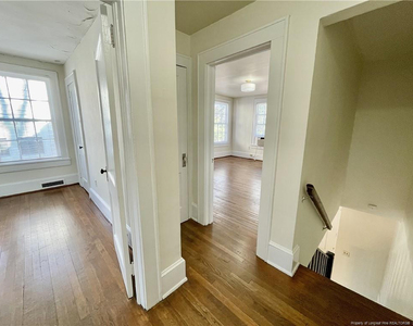 117 Woodside Avenue - Photo Thumbnail 7