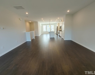 1029 Commack Drive - Photo Thumbnail 1