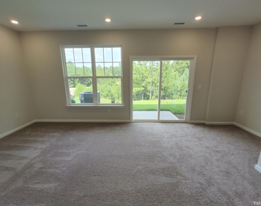 1029 Commack Drive - Photo Thumbnail 16