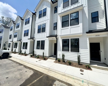 1529 Crescent Townes Way - Photo Thumbnail 2