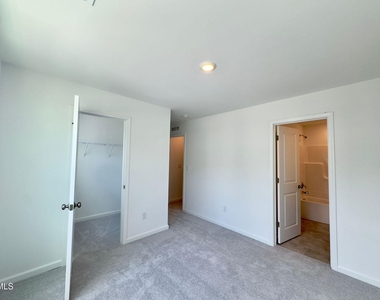 1529 Crescent Townes Way - Photo Thumbnail 20