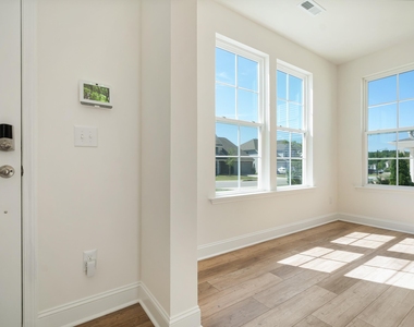 80 Silent Brook Trail - Photo Thumbnail 6