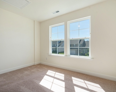 80 Silent Brook Trail - Photo Thumbnail 35