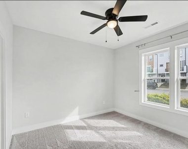 2127 Big Falls Drive - Photo Thumbnail 4