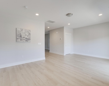 2127 Big Falls Drive - Photo Thumbnail 11