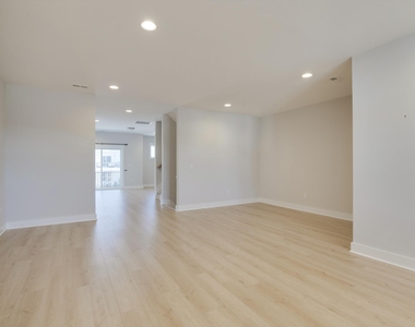 2127 Big Falls Drive - Photo Thumbnail 17