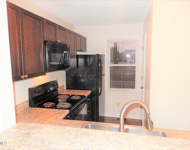 1319 Wall Road - Photo Thumbnail 4