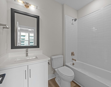 710 W North Street - Photo Thumbnail 23