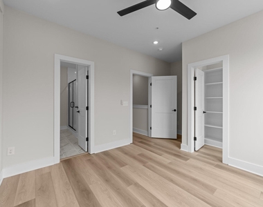 710 W North Street - Photo Thumbnail 27