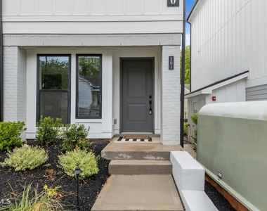 710 W North Street - Photo Thumbnail 33