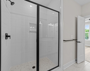 710 W North Street - Photo Thumbnail 29