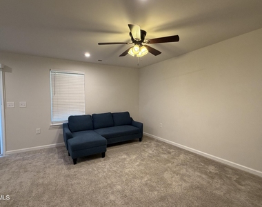 210 Tamworth Creek - Photo Thumbnail 21