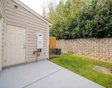 2822 Pickett Road - Photo Thumbnail 13