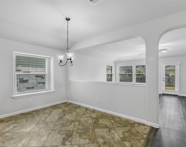 202 Paul Azinger Ct - Photo Thumbnail 13