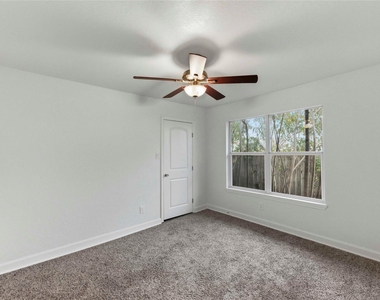 1909 Crooked Ln - Photo Thumbnail 21