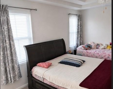 3200 College Park Dr - Photo Thumbnail 5