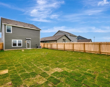 1207 Catfish Ln - Photo Thumbnail 30