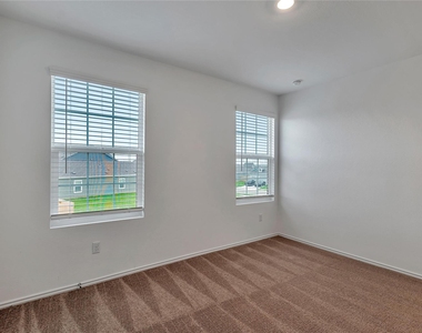 1207 Catfish Ln - Photo Thumbnail 16