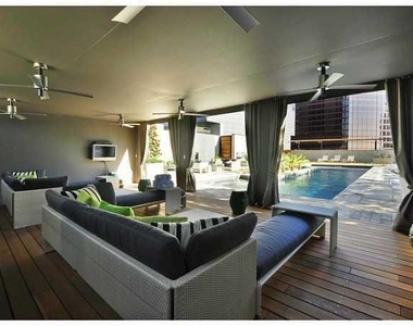 210 Lavaca St - Photo Thumbnail 33